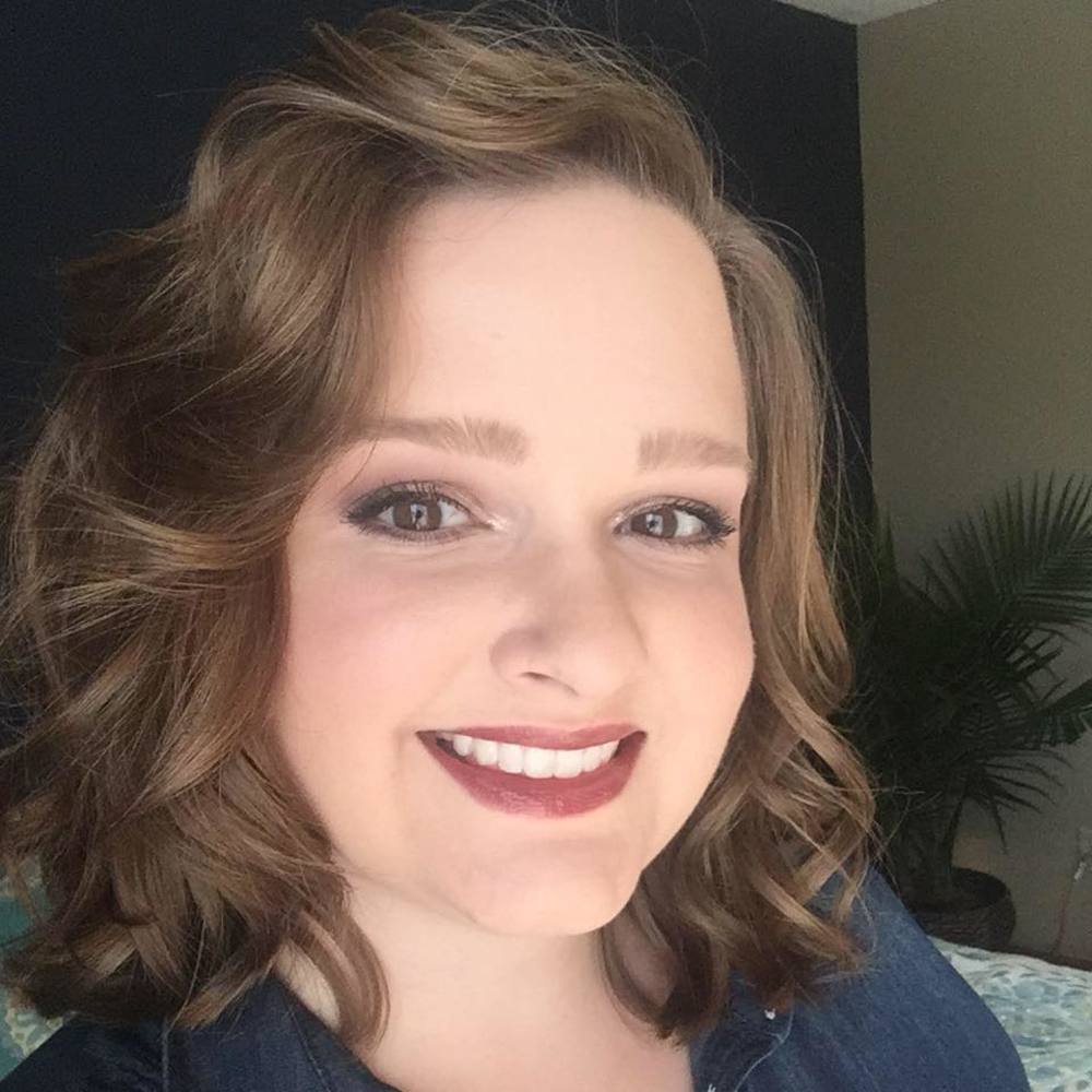 Meet your Posher, Stephanie